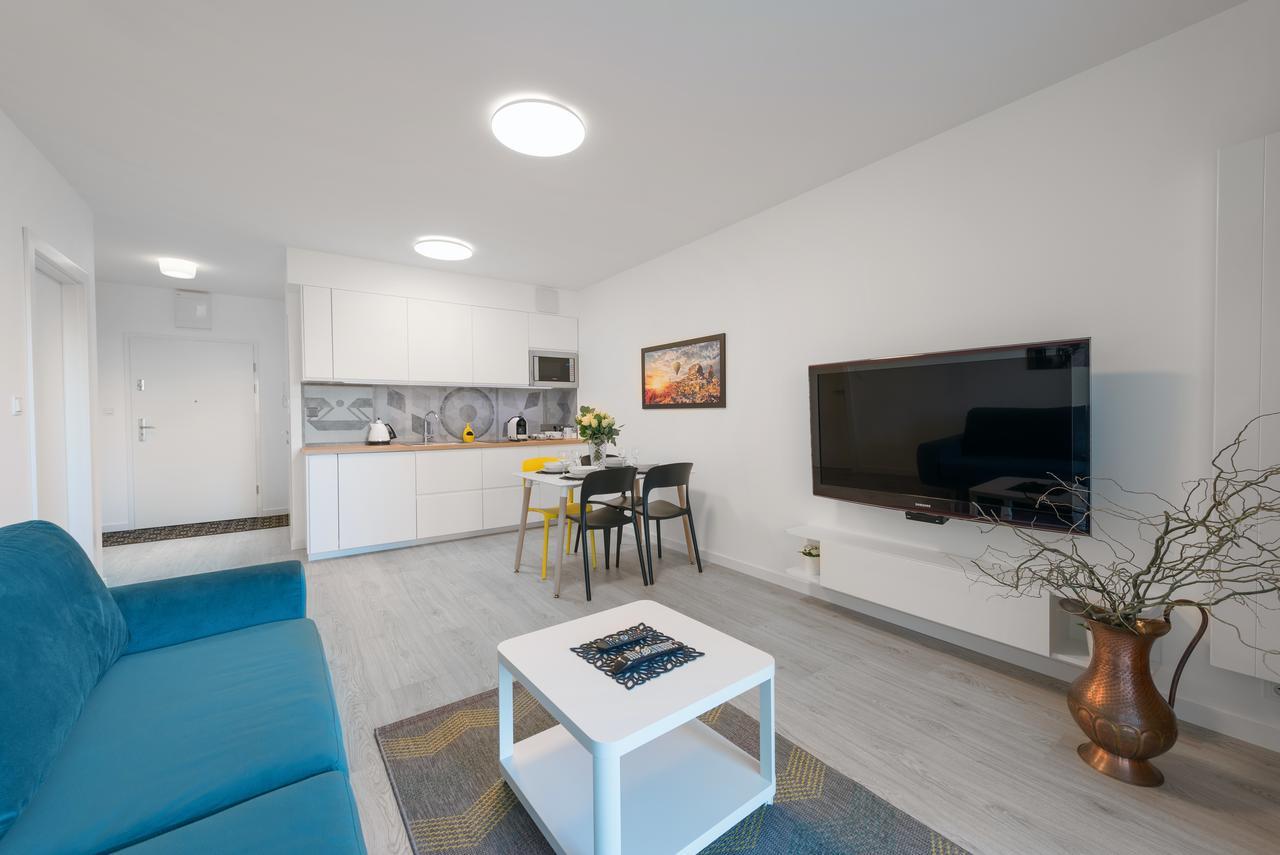 Apartamenty Benthos Towarowa Poznań Exterior foto